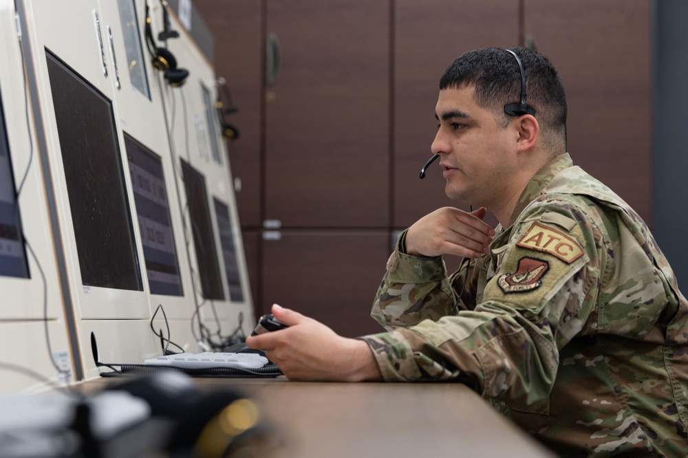 51st OSS wins ROKAF air traffic control competition