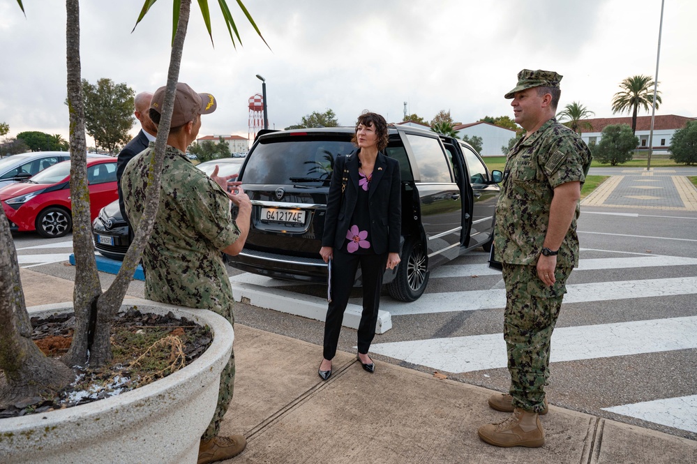 U.S. Embassy Madrid Deputy Chief of Mission Visits NAVSTA Rota