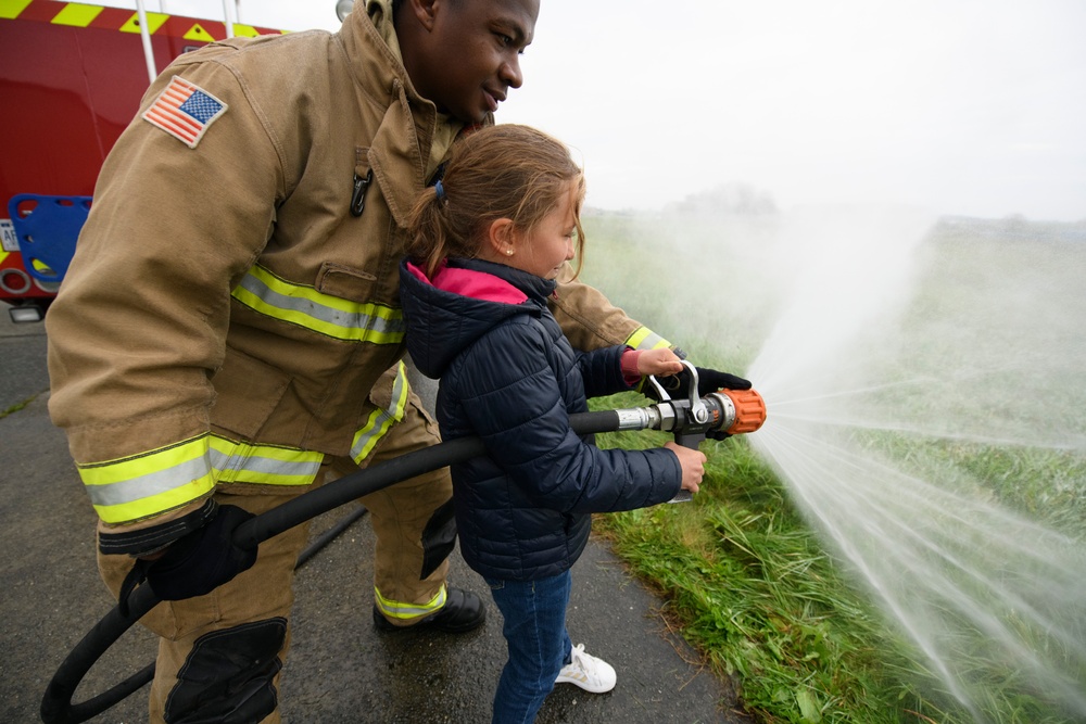 Local School visits Chièvres Air Base for Fire Prevention Week