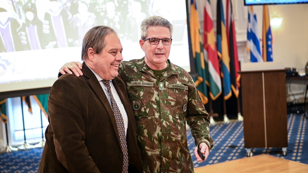 Brazilian Ministry of Defense CPEAEx Course Visits the IADC