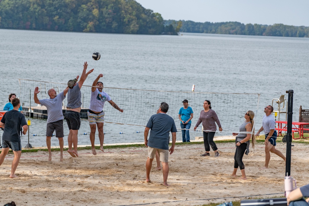 Arnold AFB team members participate in Sports Day