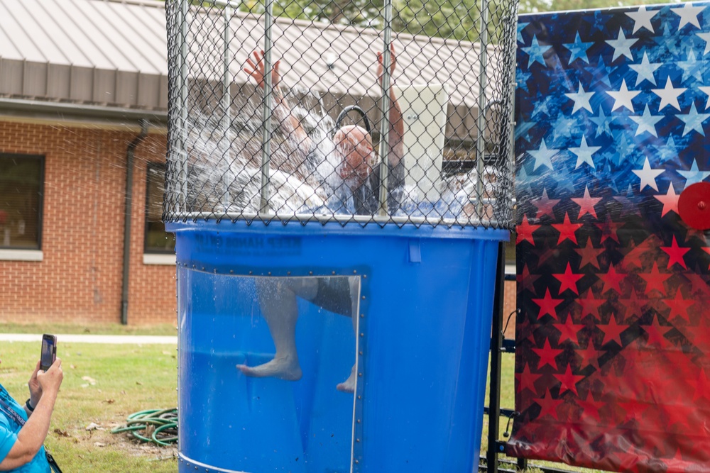 Arnold AFB team members participate in Sports Day