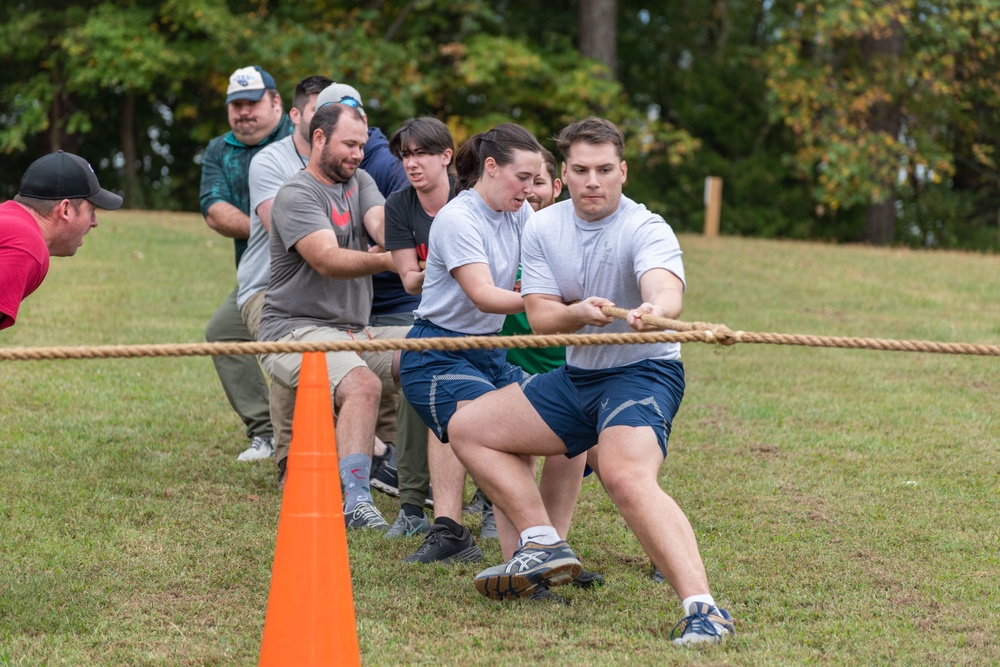 Arnold AFB team members participate in Sports Day