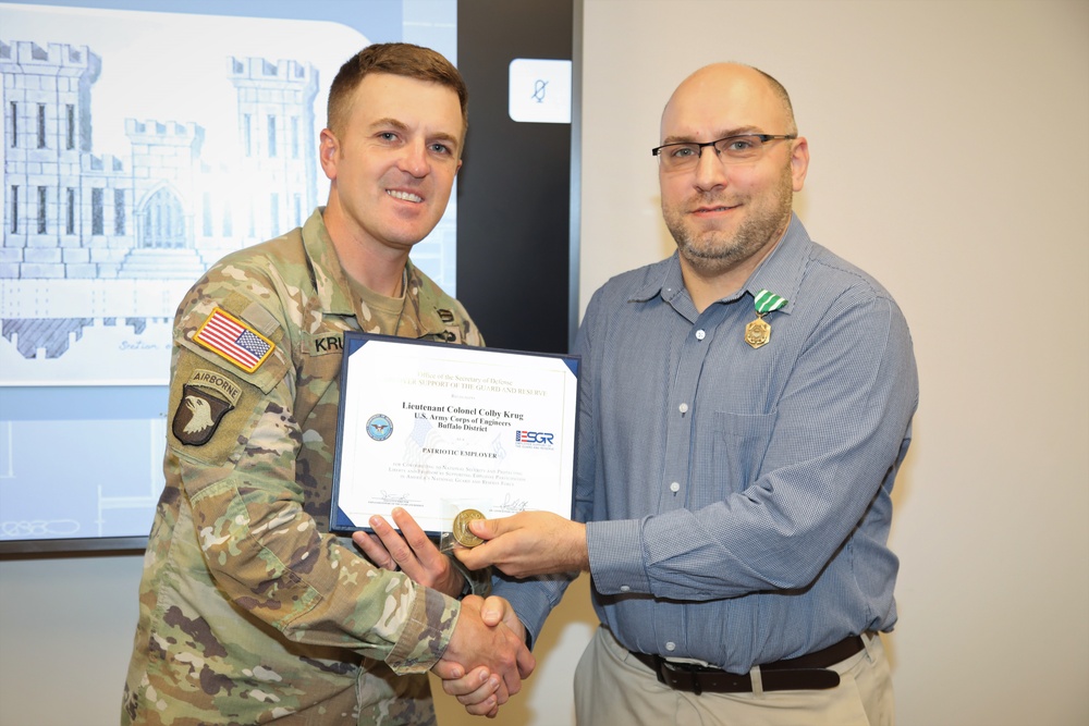 Buffalo District Chief of Emergency Management Phil Stitzinger Awarded