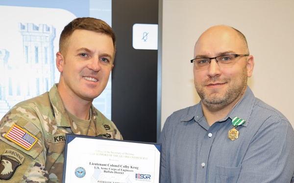 Buffalo District Chief of Emergency Management Phil Stitzinger Awarded