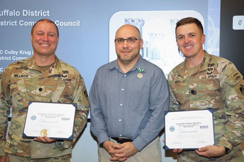 Buffalo District Chief of Emergency Management Phil Stitzinger Awarded