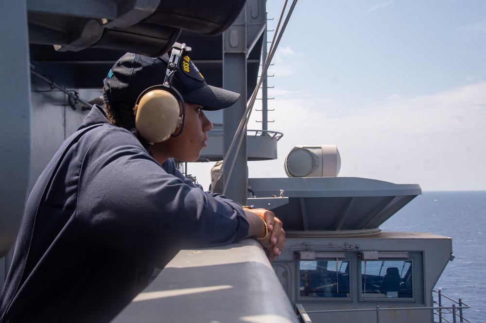 USS Ronald Reagan (CVN 76) Sailors stand lookout watch