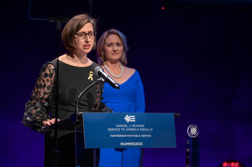 DSD Speaks at Samuel J. Heyman Service to America Medals Awards Gala