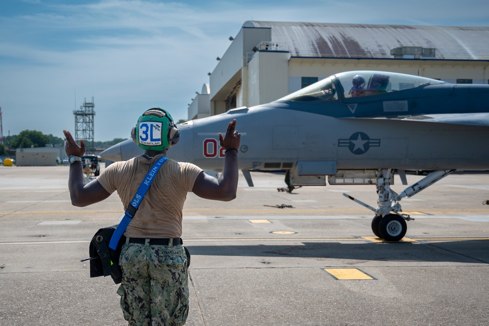 VFC-12 Flightline