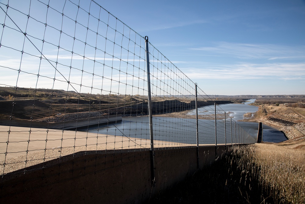 Garrison Project hosts industry day for largest dam safety modification project in USACE history