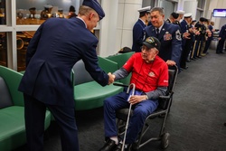 Honor Flight comes home [Image 6 of 10]