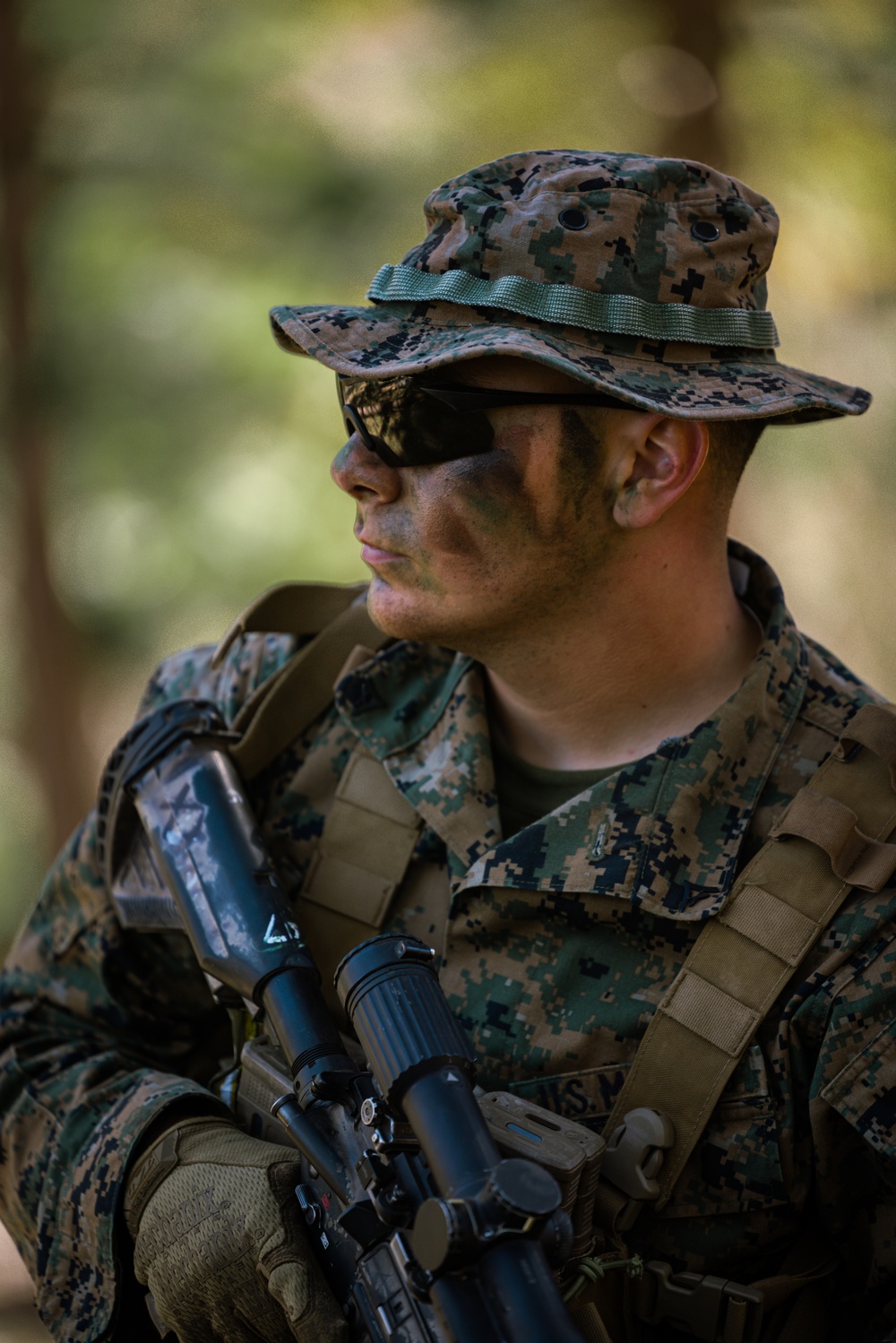 Marines with 1/7 conduct patrols at Big Bear Recreational Center in preperation for mountian warfare training