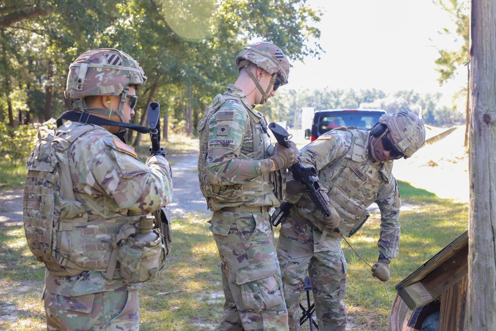 DVIDS - Images - Soldiers Stay Ready By Zeroing Their Weapons at the ...