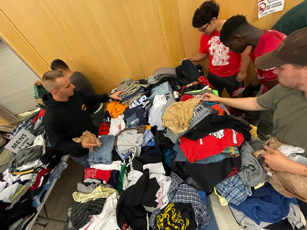 Clothing Swap provides clothes to 600 Humphreys families