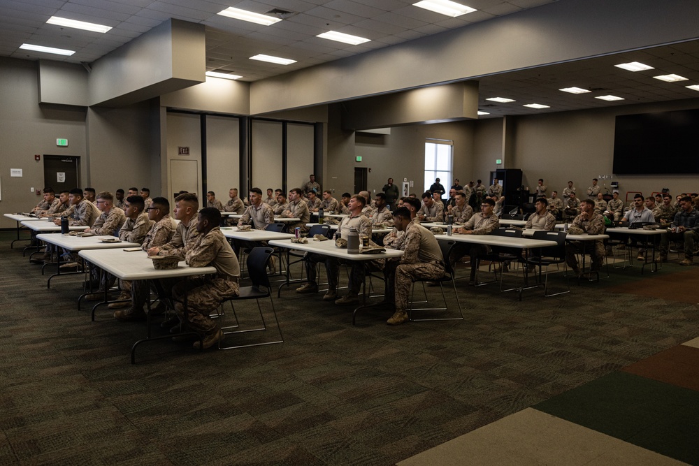 3/4 conducts an exercise brief in preparation for Exercise Apollo Shield