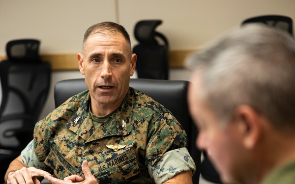 Maj. Gen. Iain Huddleston visits Marine Corps Air Station Futenma