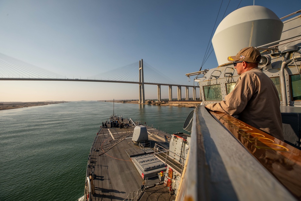 USS Carney Transits the Suez Canal