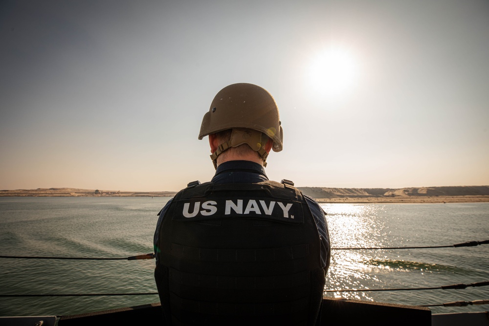 USS Carney Transits the Suez Canal