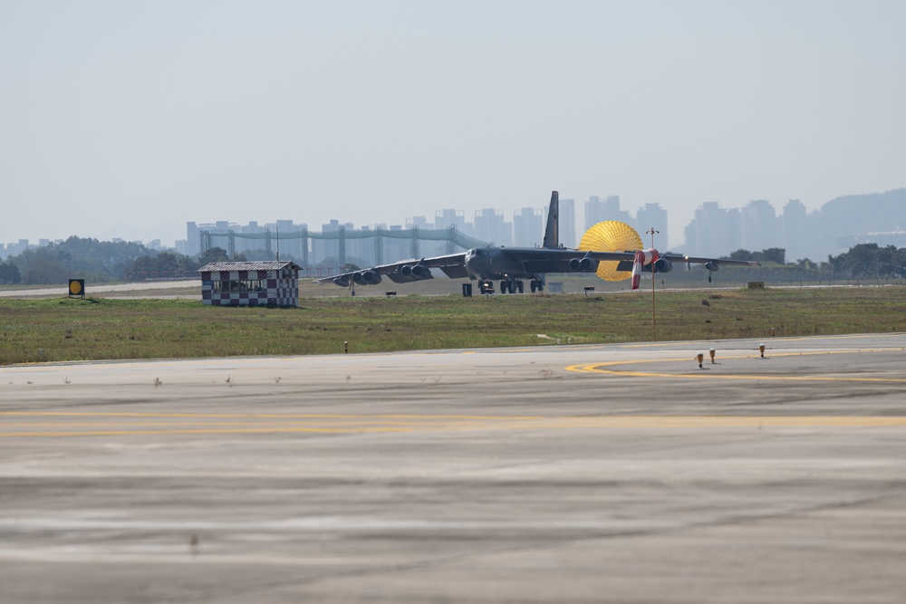 B-52H Stratofortress lands in South Korea to support 2023 ADEX