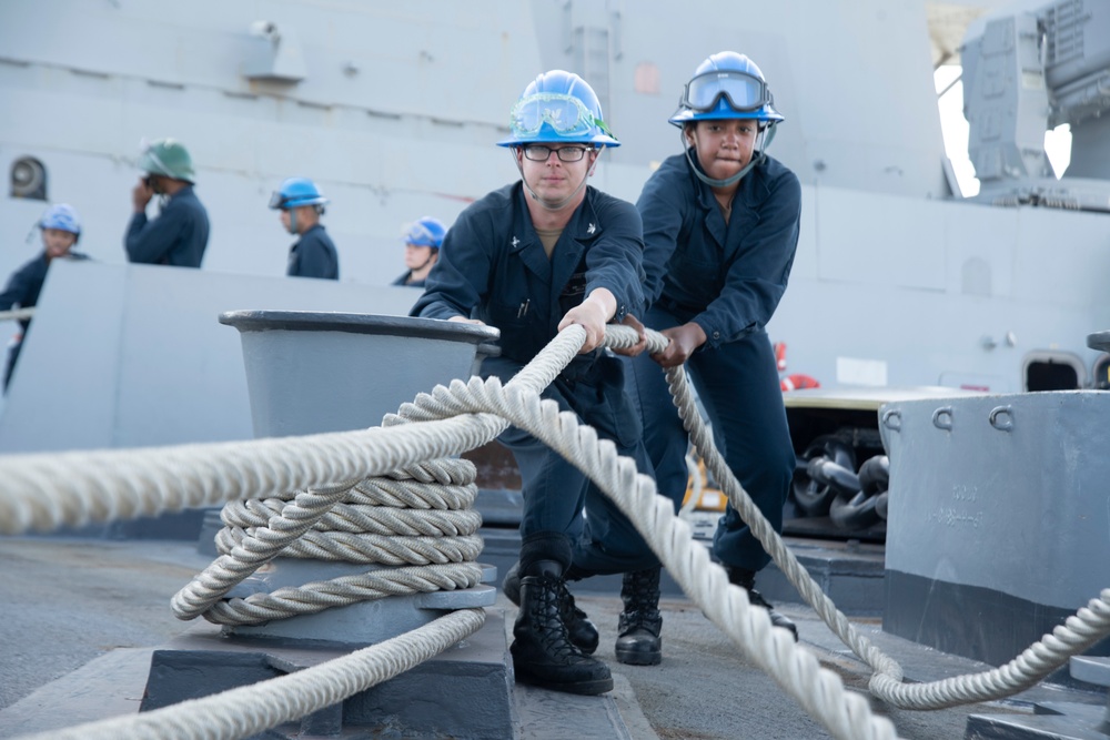 USS San Diego (LPD 22) conducts Sea and Anchor