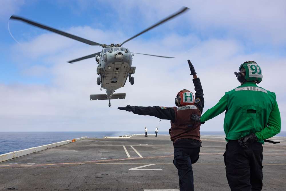 Abraham Lincoln conducts flight operations