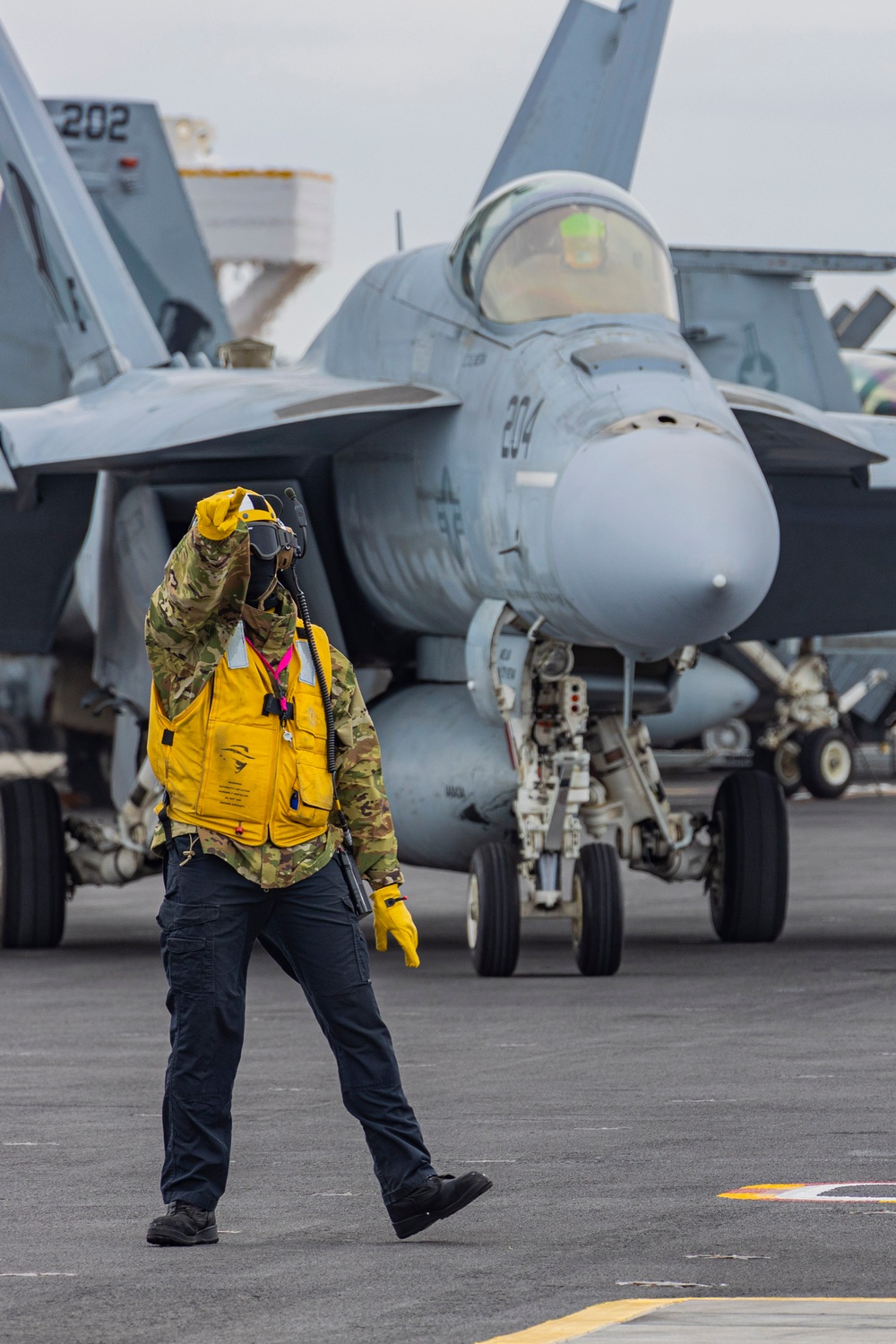 Abraham Lincoln conducts flight operations