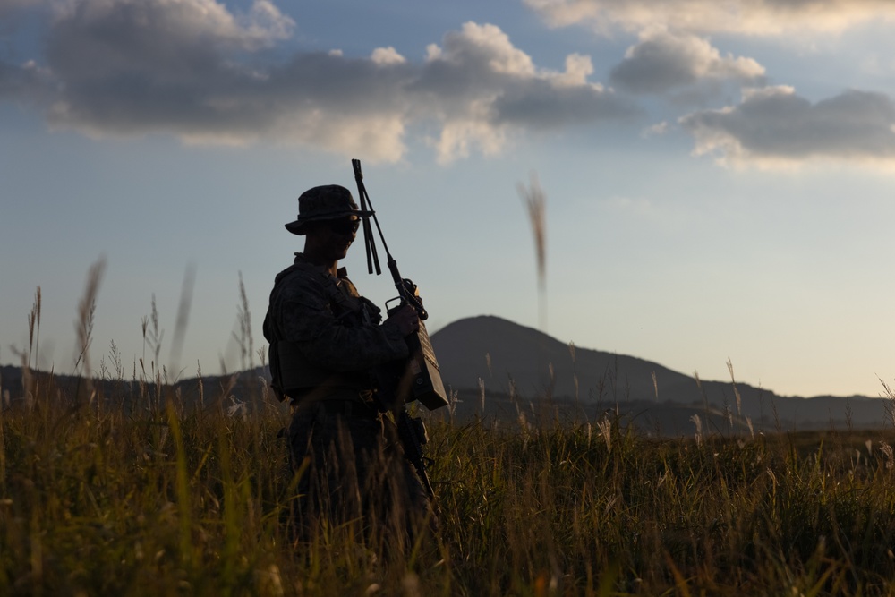 RD 23 FTX: V22 Sets Up the Defensive at Hijyudai Maneuver Area