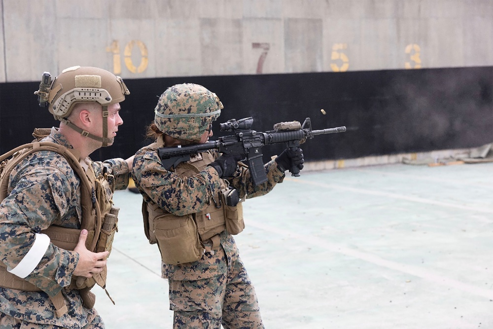 5th ANGLICO Conducts the Marine Corps Combat Marksmanship Program