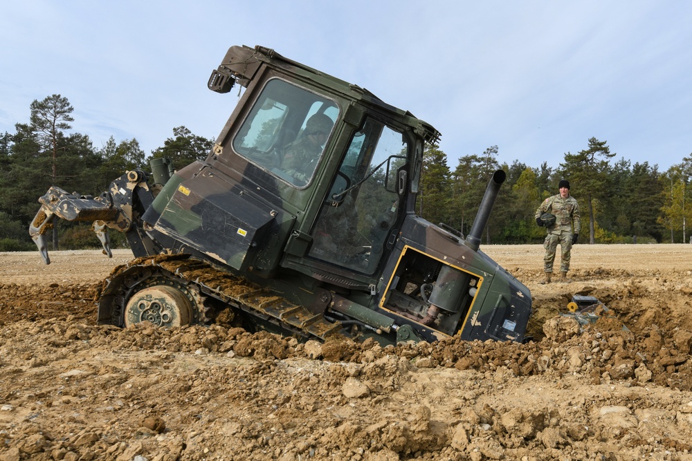 Regimental Engineer Squadron dig site operations