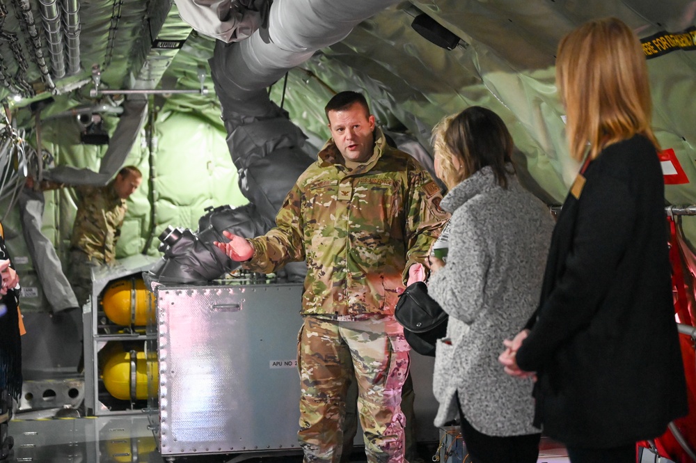 155th ARW hosts Nebraska Congressional Tour