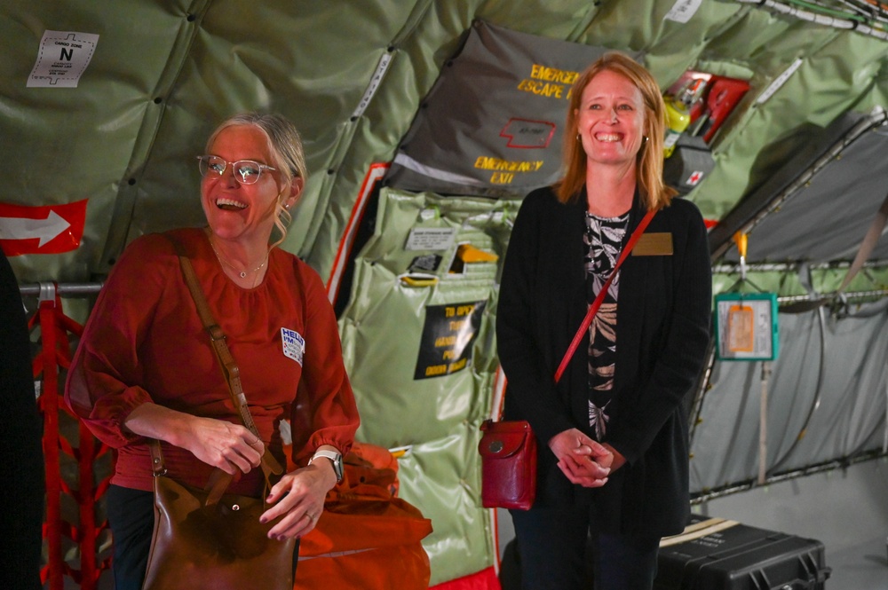 155th ARW hosts Nebraska Congressional Tour