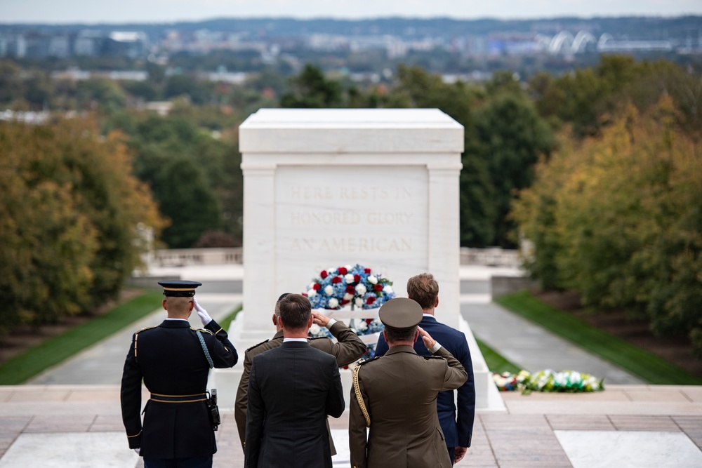 Minister of Defense of Croatia Mario Banožić Participates in a Public Wreath-Laying Ceremony at the Tomb of the Unknown Soldier