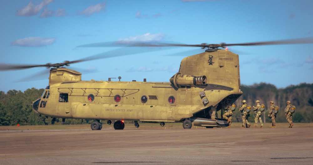 Group Sustainment Battalion, 20th Special Forces Group (Airborne) Conducts Sustained Airborne Training