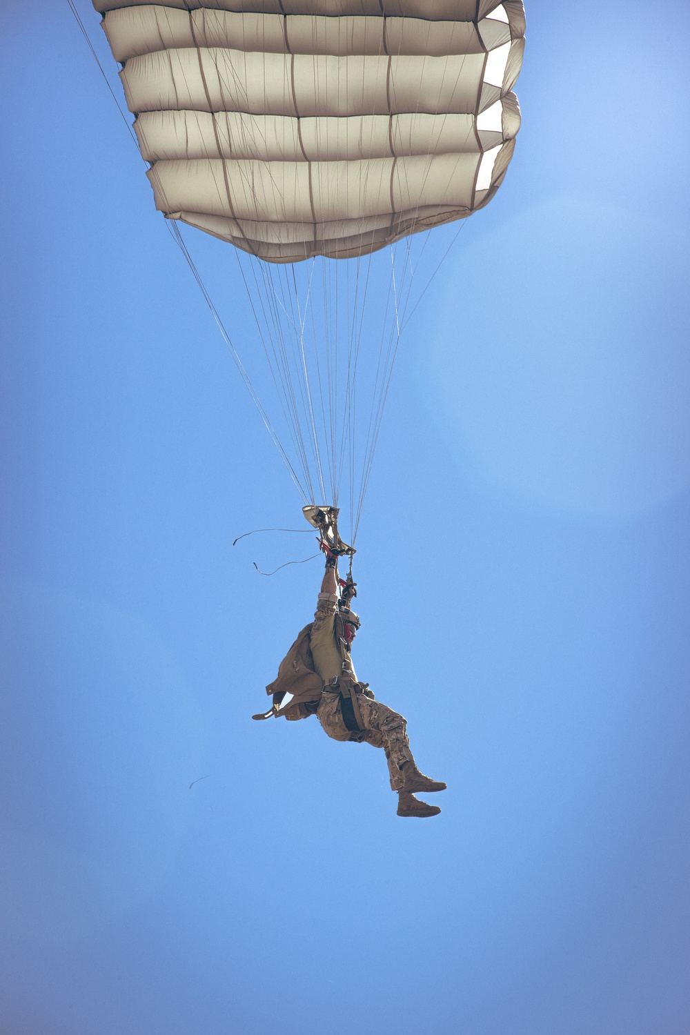 Group Sustainment Battalion, 20th Special Forces Group (Airborne) Conducts Sustained Airborne Training