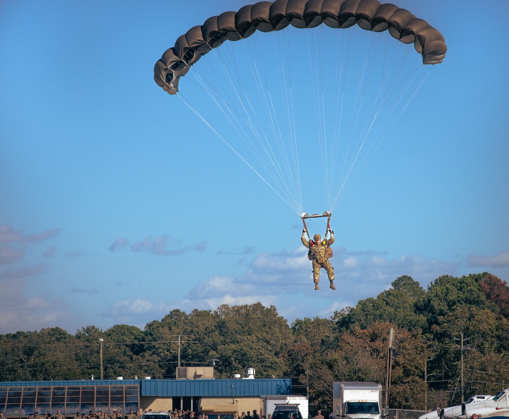 Group Sustainment Battalion, 20th Special Forces Group (Airborne) Conducts Sustained Airborne Training