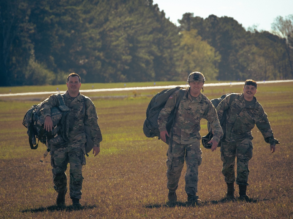 Group Sustainment Battalion, 20th Special Forces Group (Airborne) Conducts Sustained Airborne Training