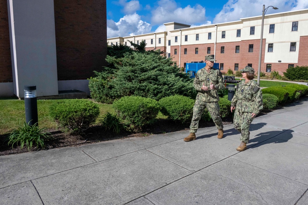 VCNO Visits Sailors, Defense Industry in Newport