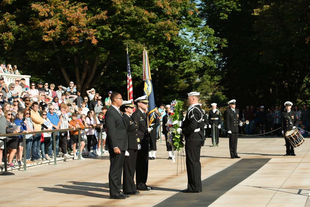 US Navy Band Performs at Wreath Laying Ceremony