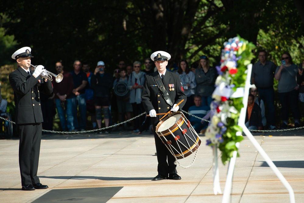 US Navy Band Performs at Wreath Laying Ceremony