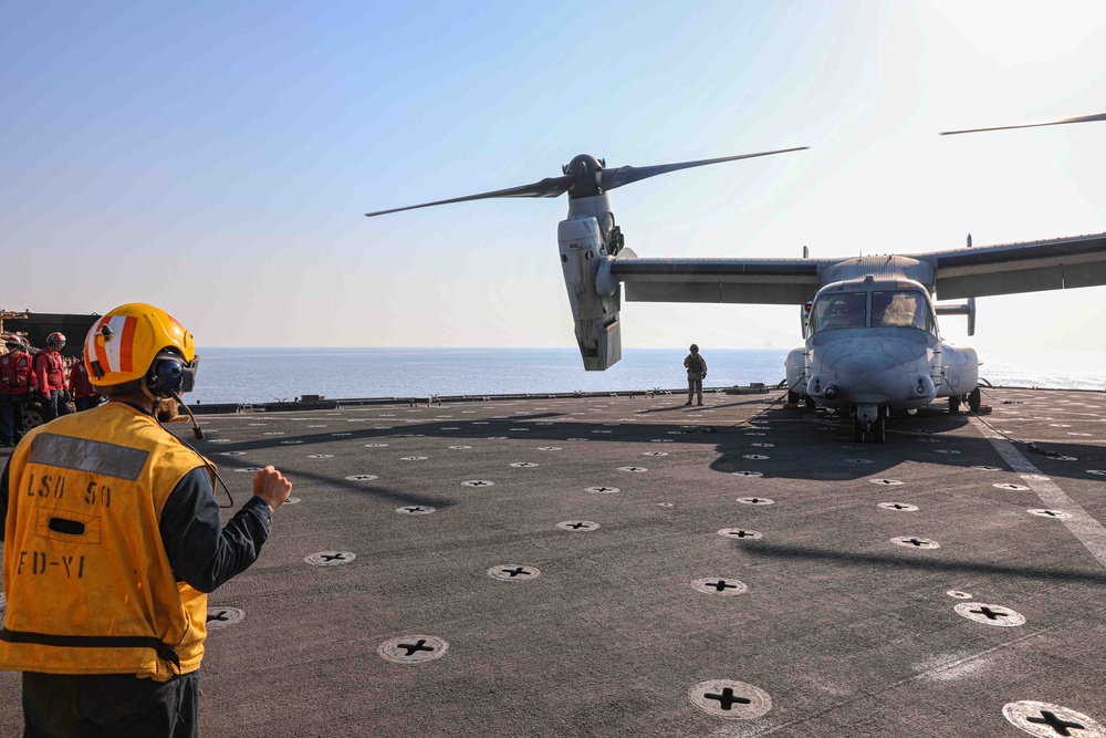 USS Carter Hall (LSD 50) Conducts Flight Operations, Oct. 12, 2023