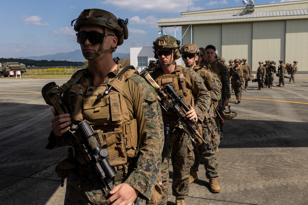 Resolute Dragon 23 FTX | 3d Marine Division Arrives at Vice-Camp Takayubaru