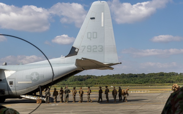 Resolute Dragon 23 FTX | 3d Marine Division Arrives at Vice-Camp Takayubaru