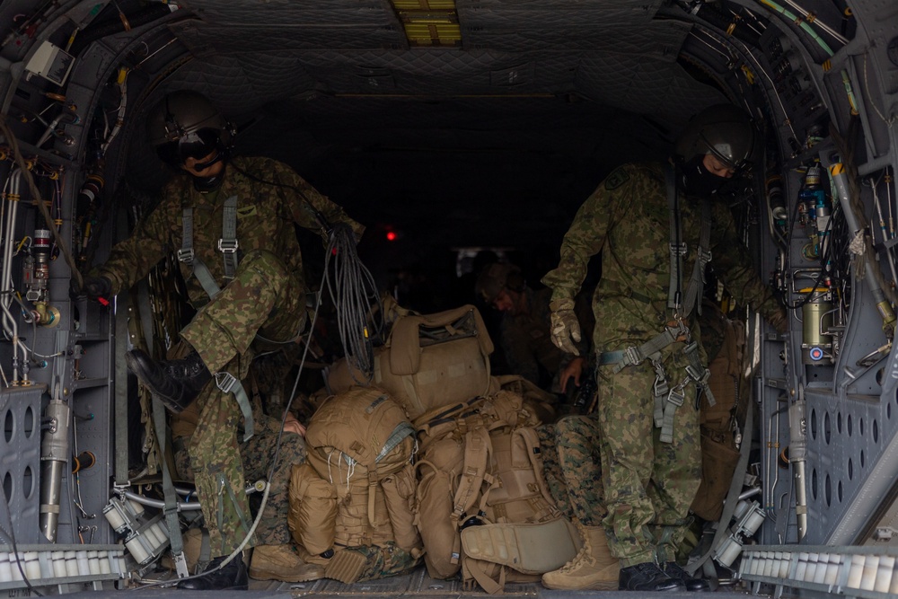 Resolute Dragon 23 FTX | 3d Marine Division Arrives at Vice-Camp Takayubaru