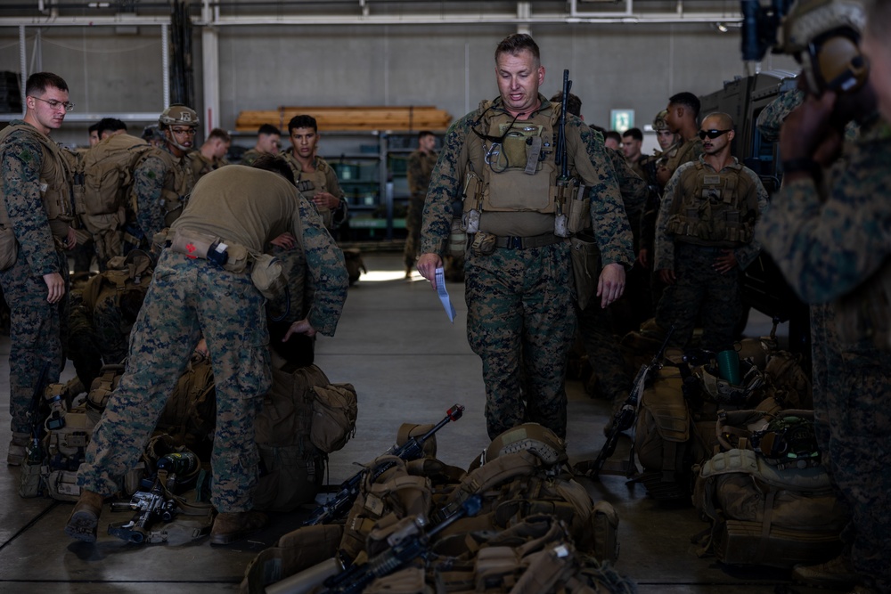 Resolute Dragon 23 FTX | 3d Marine Division Arrives at Vice-Camp Takayubaru