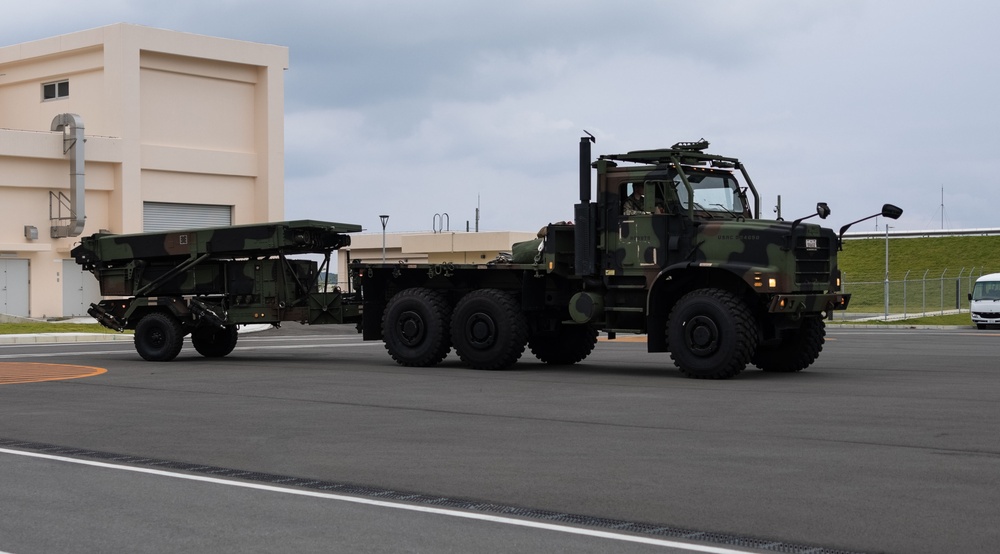 RD 23 FTX | U.S. Marines set up TPS-80 Radar System on JGSDF Camp Ishigaki