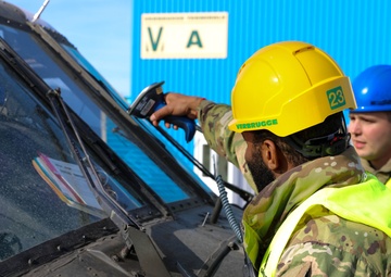 Dutch military and contractors provide port assistance for incoming US aviation brigade