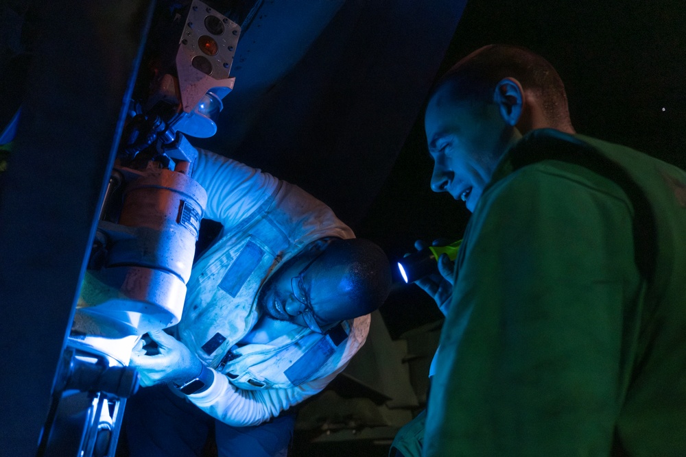 IKE Supports Naval Operations in the Atlantic Ocean