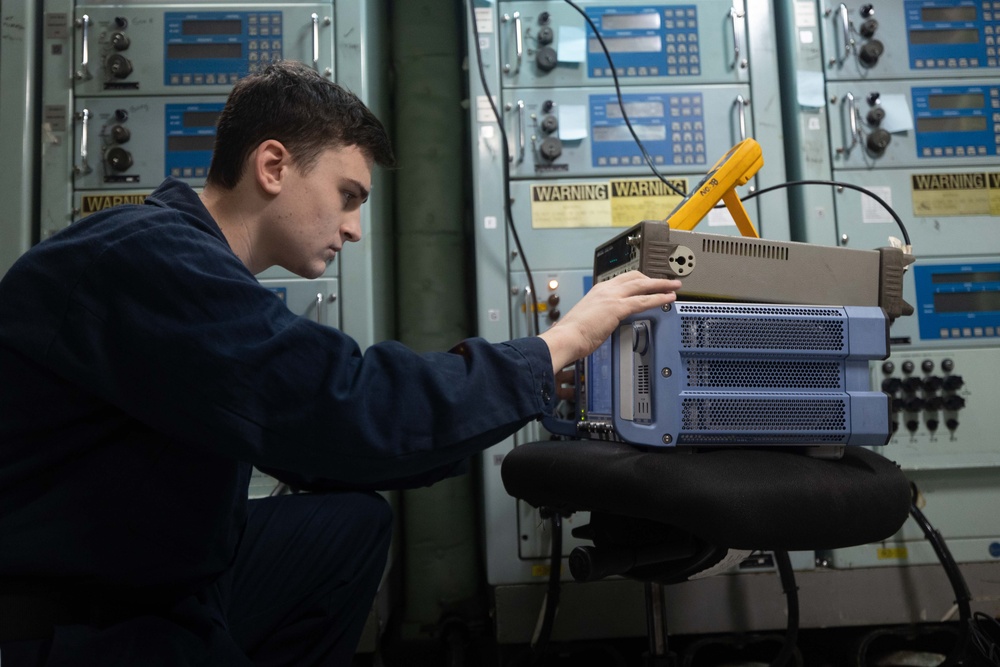 Maintenance Aboard USS Bataan