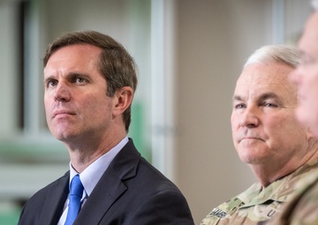 123rd Airlift Wing earns 20th AFOUA