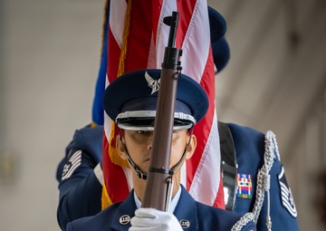 123rd Airlift Wing earns 20th AFOUA